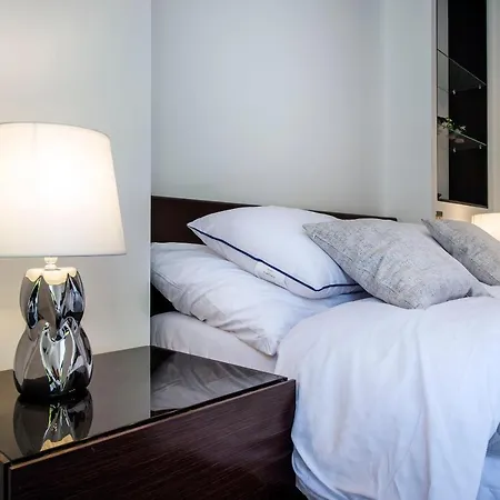 Familijny Delux * 슈비노우이스쳬