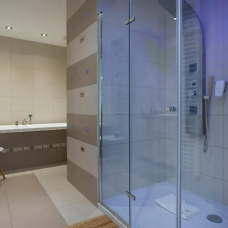 Familijny Delux 아파트 *